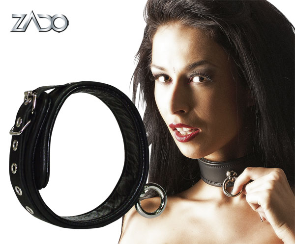 Lederen halsband met ring